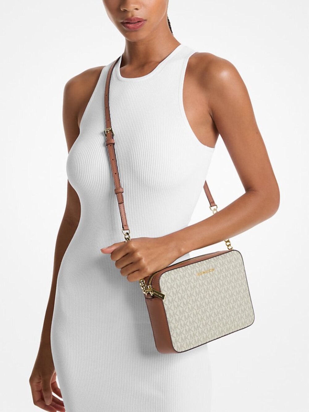 Michael Kors Jet Set Vanilla MK Logo Crossbody Bag Beige Gold Chain NWT - Picture 3 of 3